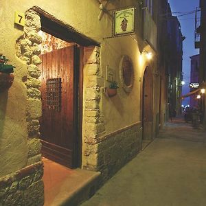 Donnaciccina Accomodation